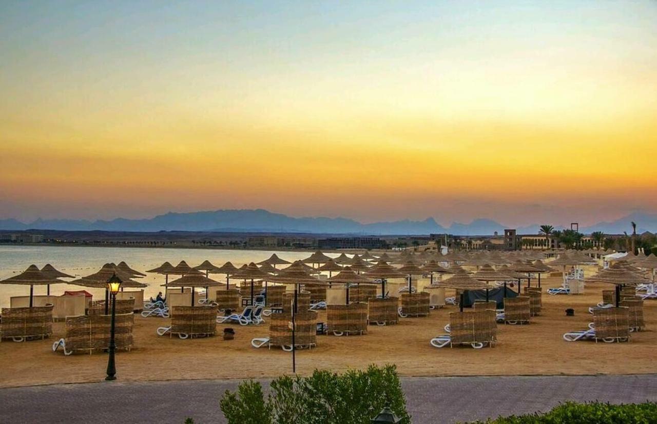 Luxury Villa With Pool In Hurghada Bagian luar foto